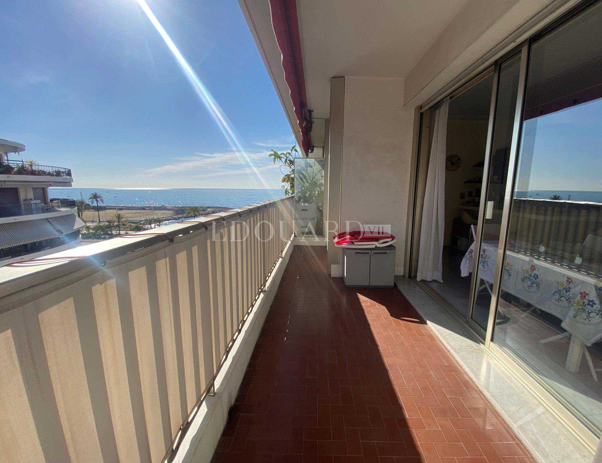 公寓 在 Auriol, Provence-Alpes-Côte d'Azur 11068826