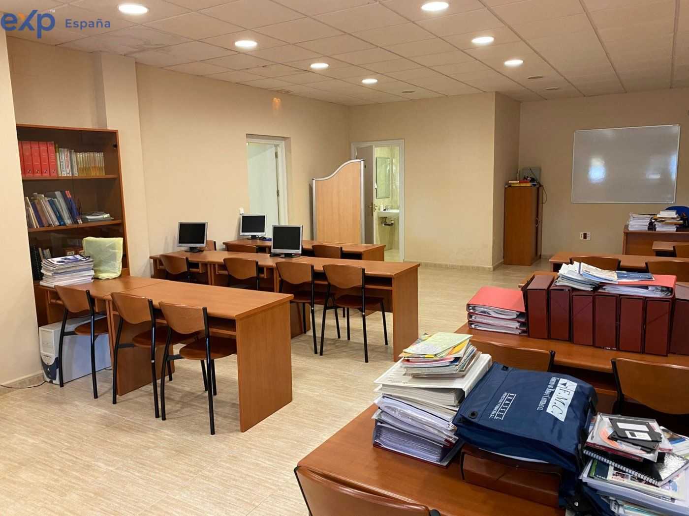 Офис в Сьюдад-Реаль, Кастилия-Ла-Манча 11068999