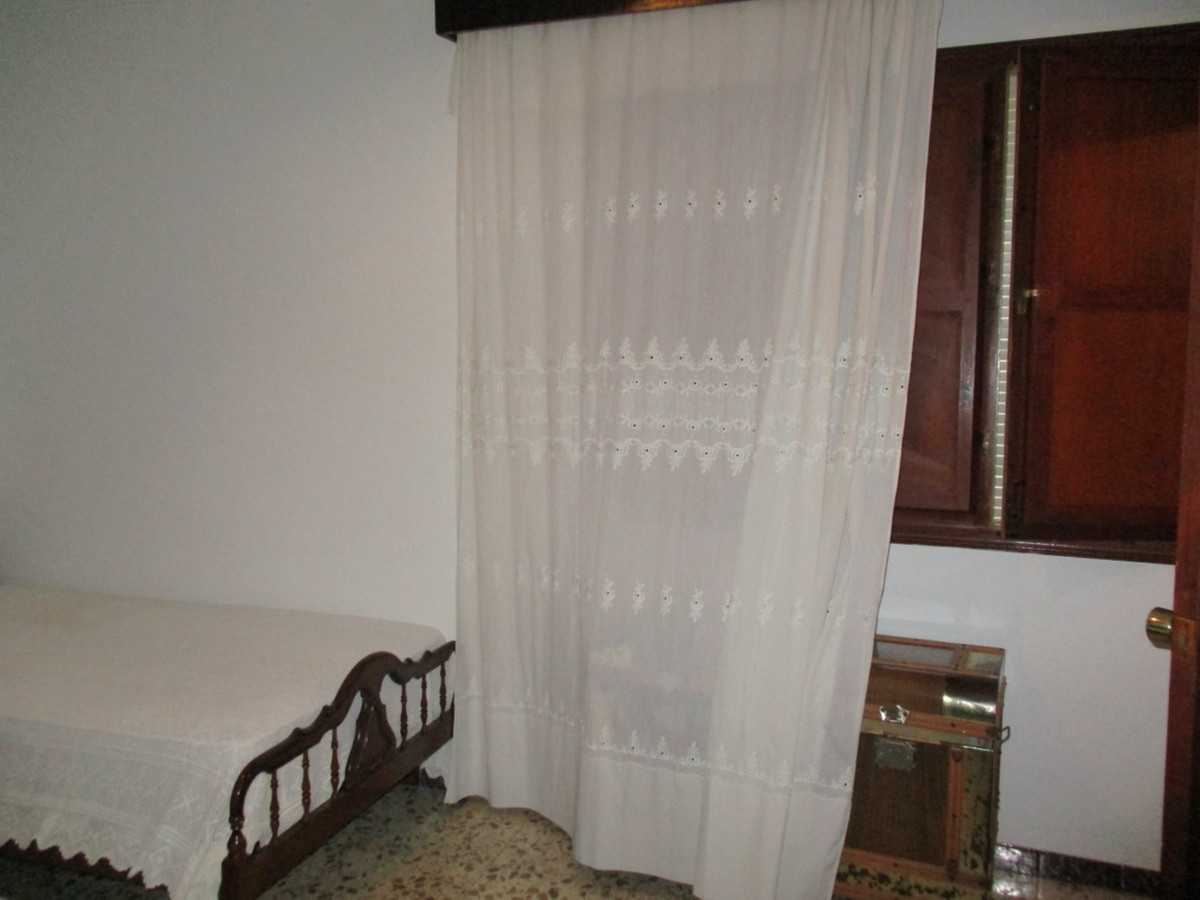 بيت في كاراتراكا, الأندلس 11073314