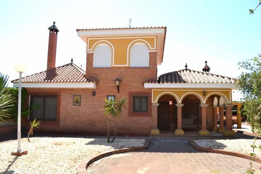 房子 在 Lucena del Puerto, Andalucía 11074290
