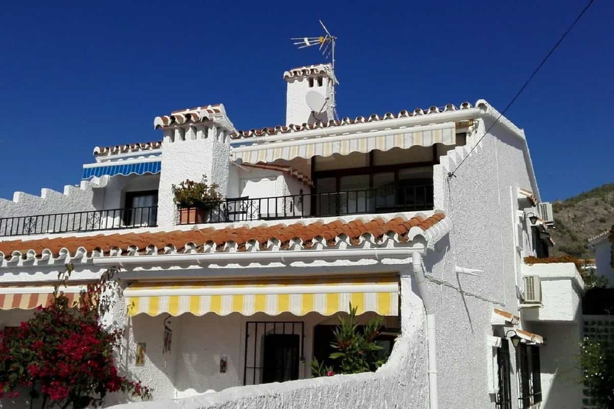 Eigentumswohnung im Frigiliana, Andalucía 11074681