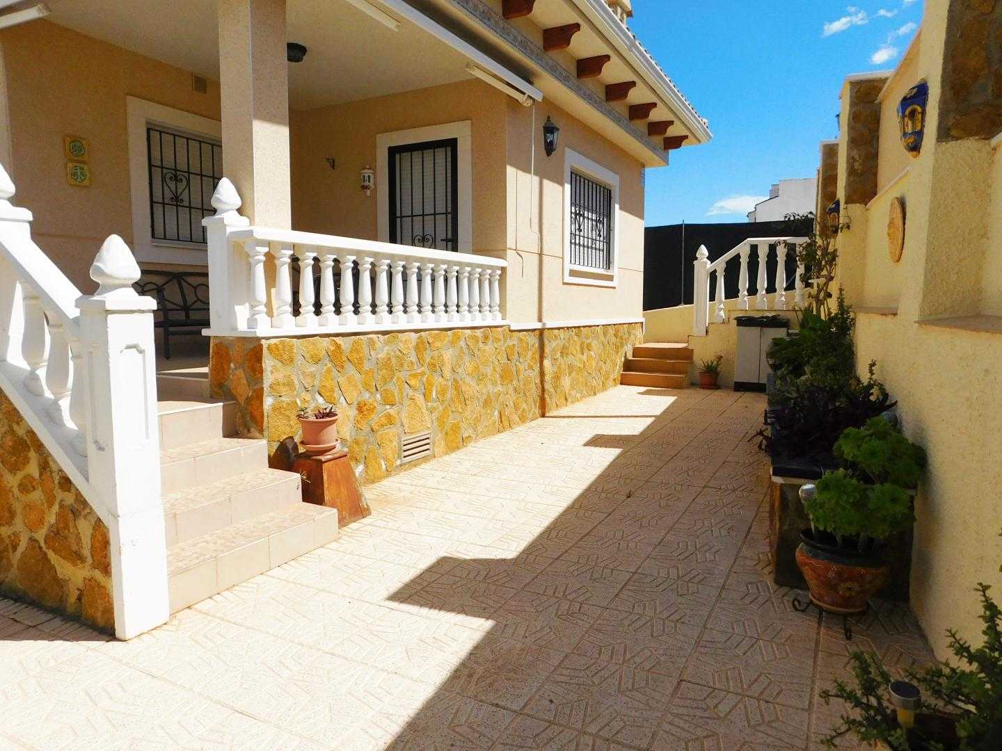 House in , Comunidad Valenciana 11074737
