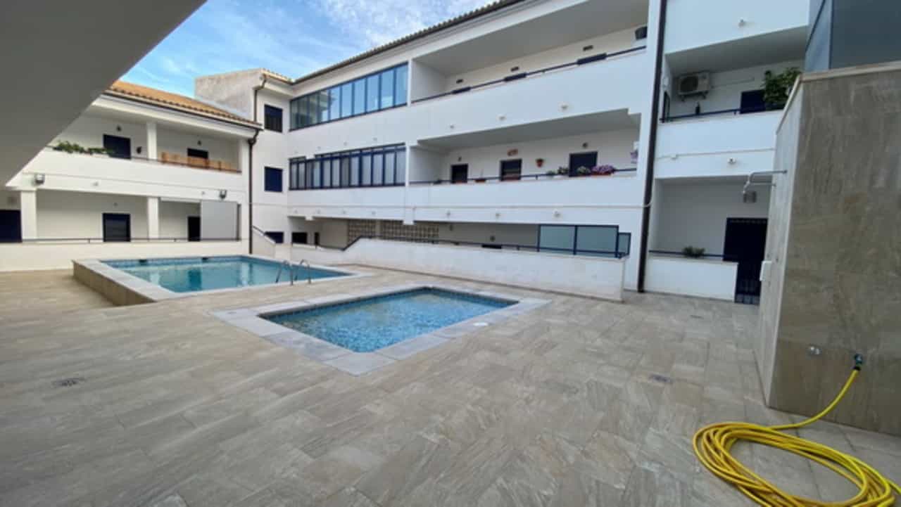 Condominium in Polop, Comunidad Valenciana 11076270