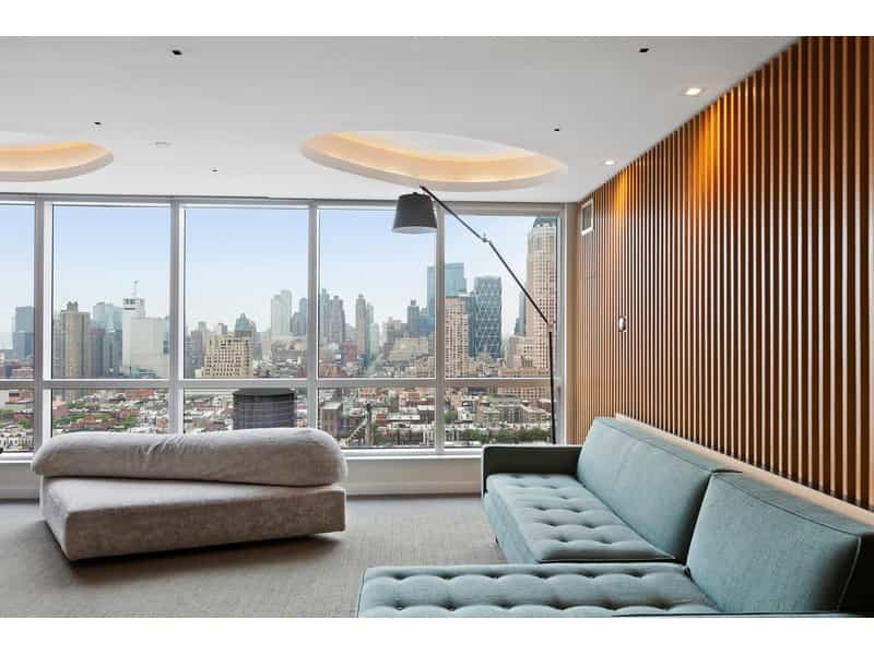 Condominium in New York, New York 11076507