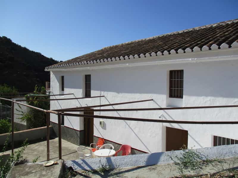 房子 在 埃尔乔罗, 安达卢西亚 11078165