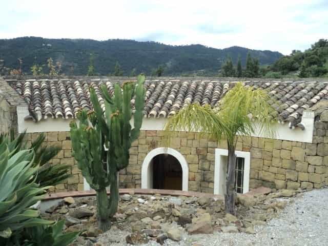 rumah dalam Gaucin, Andalusia 11079870