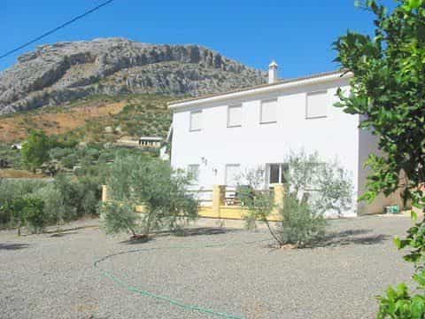Будинок в Карратрака, Андалусія 11080899