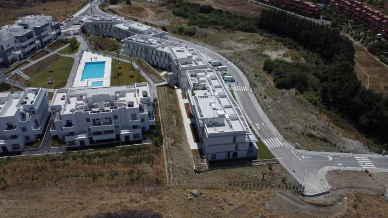 Condominium in Estepona, Andalusia 11082376