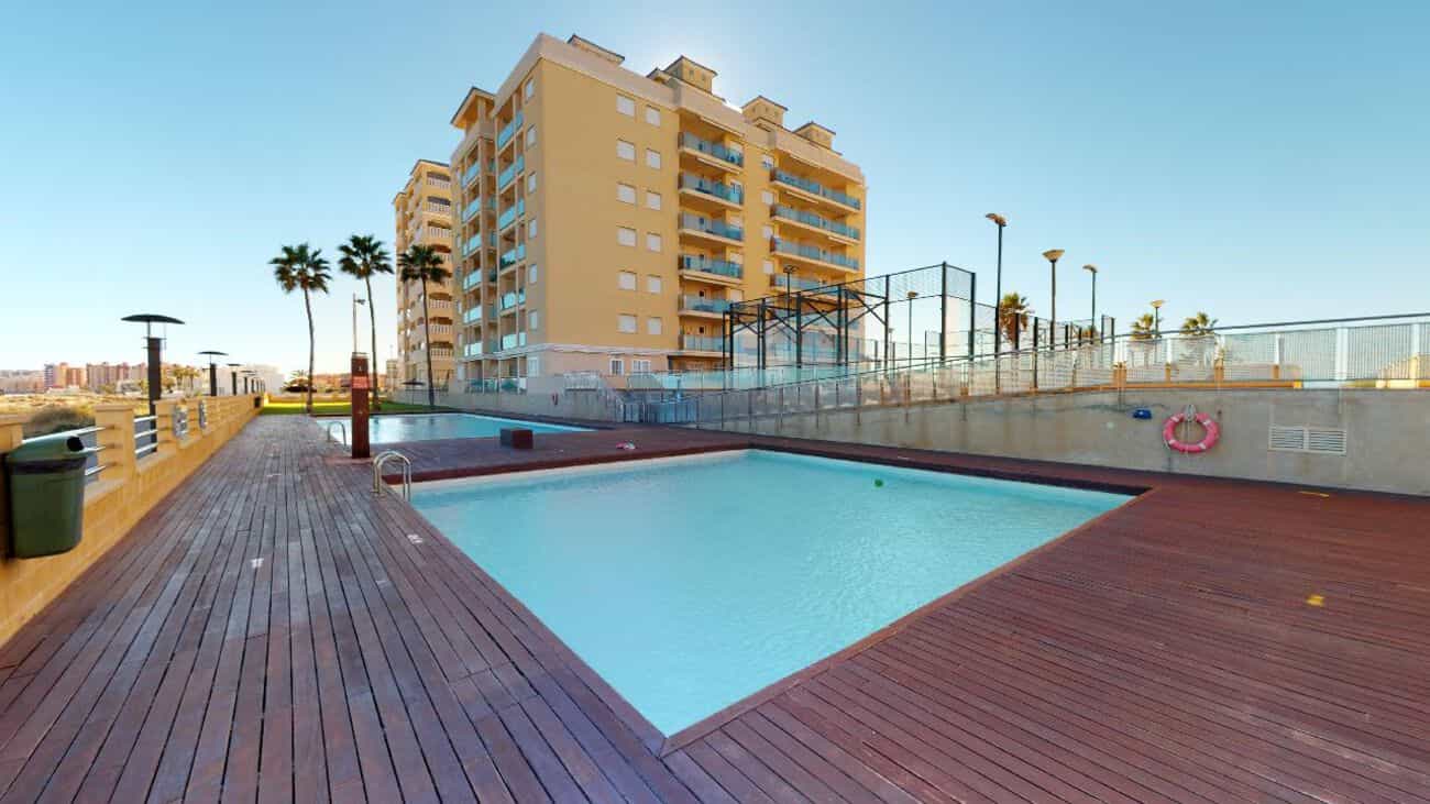Condominium in , Region of Murcia 11083775
