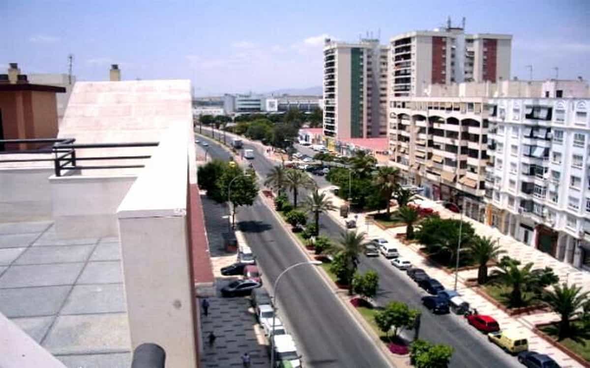 Condominium in Malaga, Andalusia 11084427