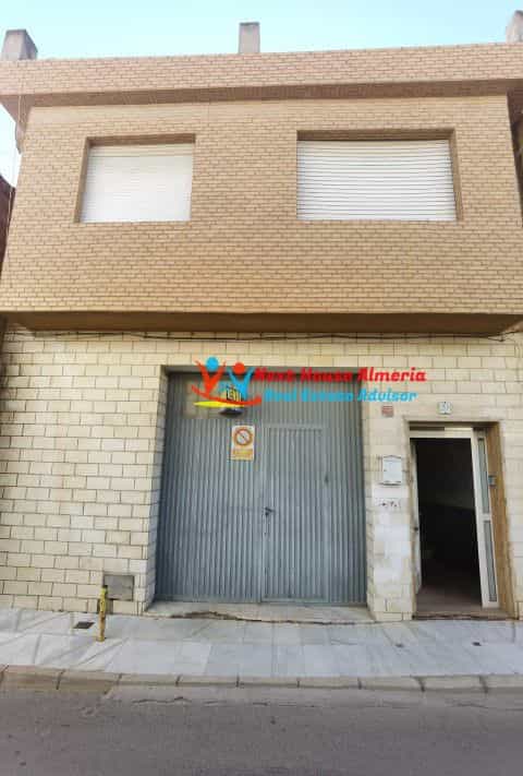 rumah dalam Urrácal, Andalucía 11084626
