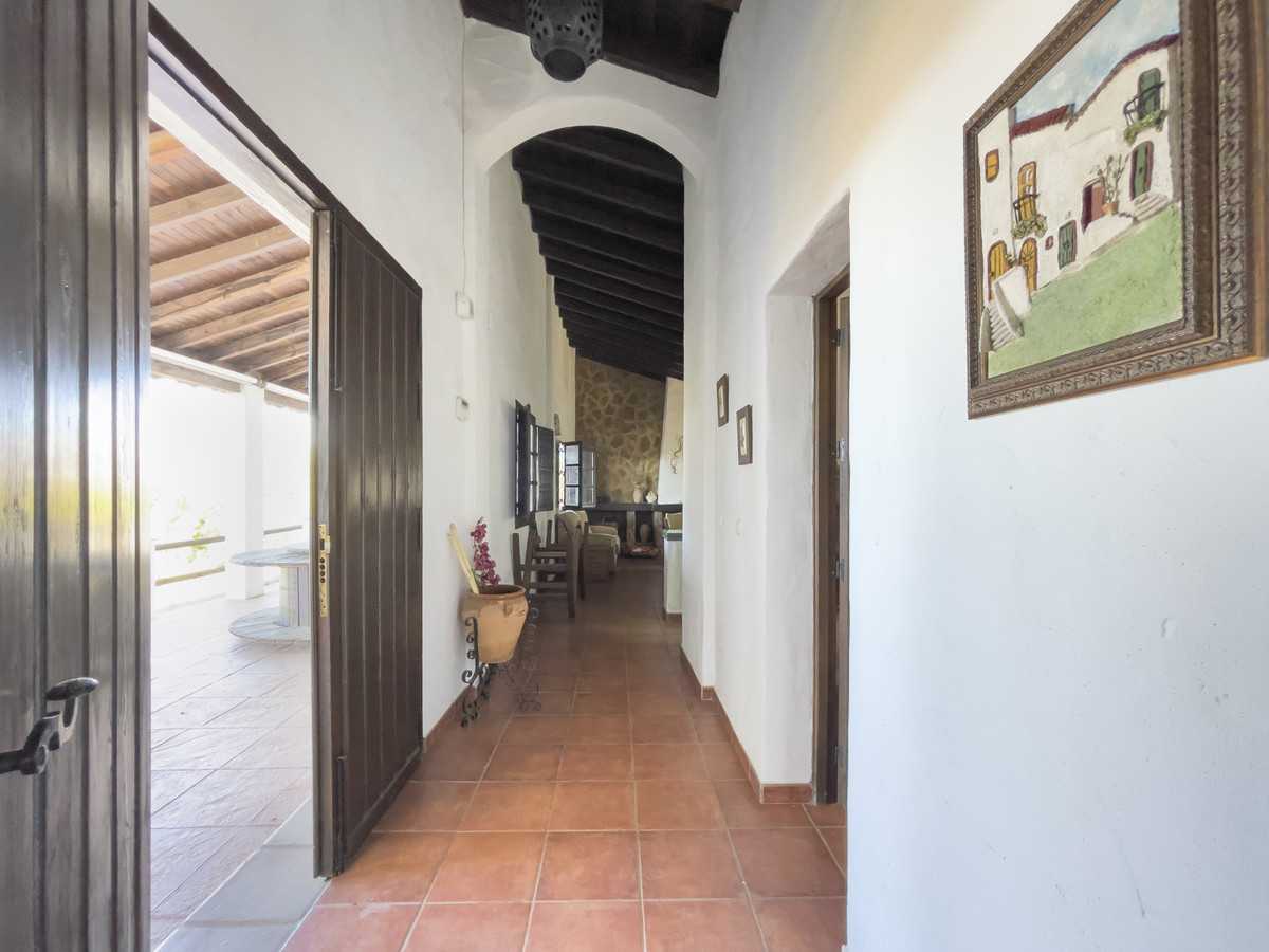 Dom w Almogia, Andaluzja 11085292
