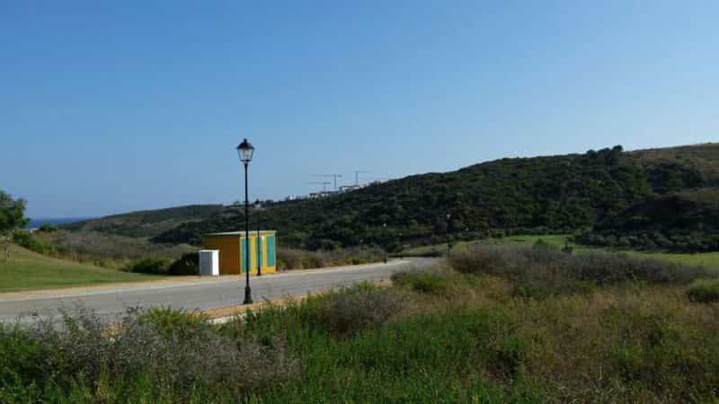 Land in Casares, Andalusia 11086397