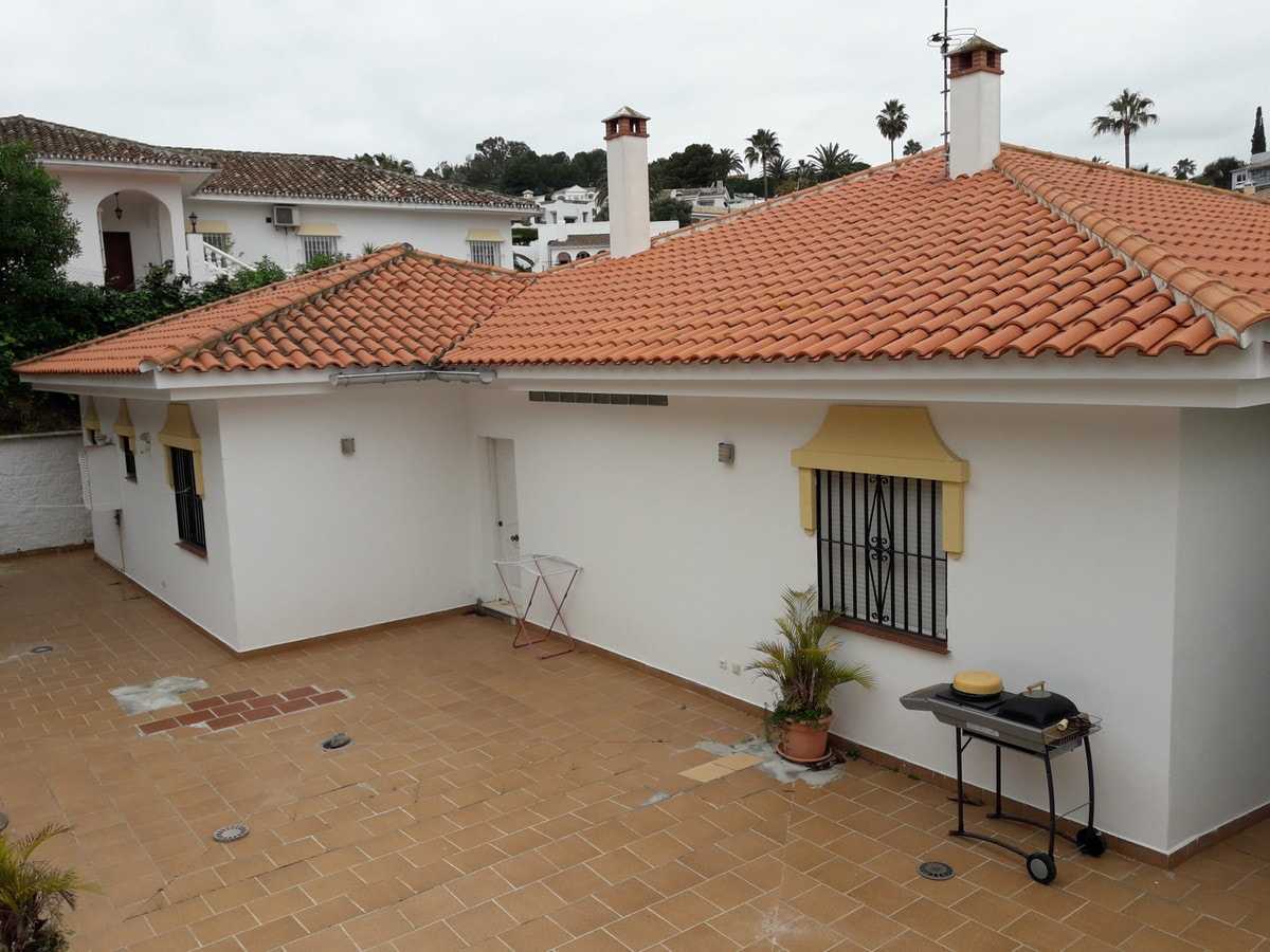 Haus im Fuengirola, Andalusien 11086417