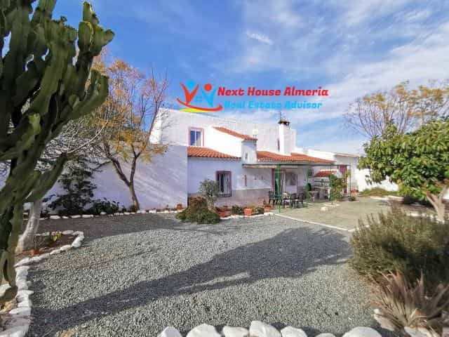 House in Huercal-Overa, Andalusia 11087177