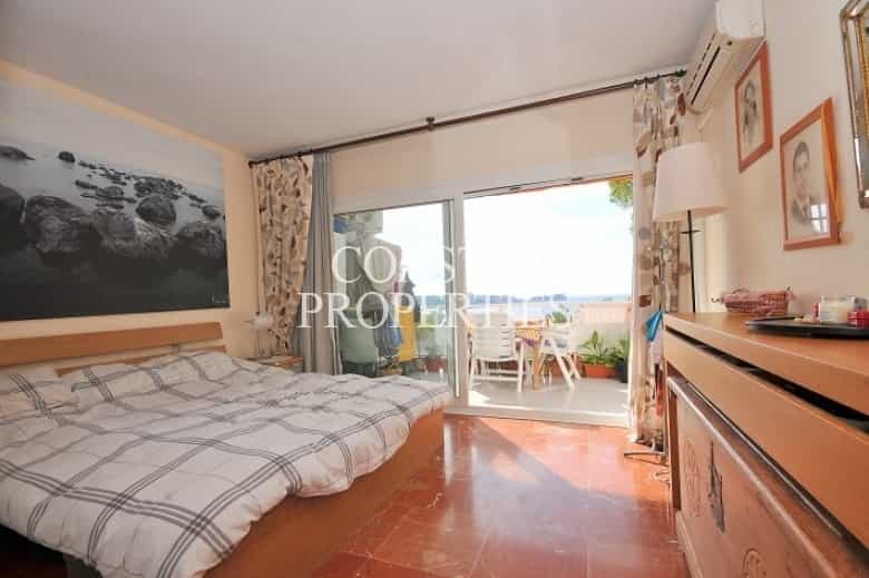 Condominium dans Costa de la Calma, Illes Balears 11087837