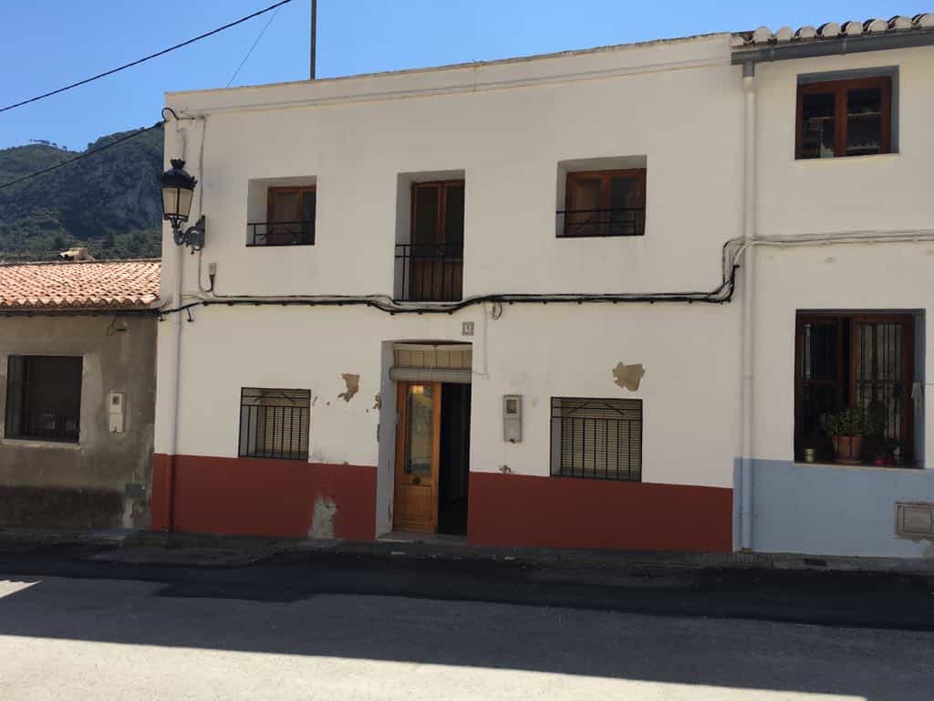 Будинок в Alcalalí, Comunidad Valenciana 11087842