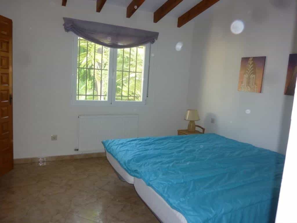 بيت في Pego, Comunidad Valenciana 11087848