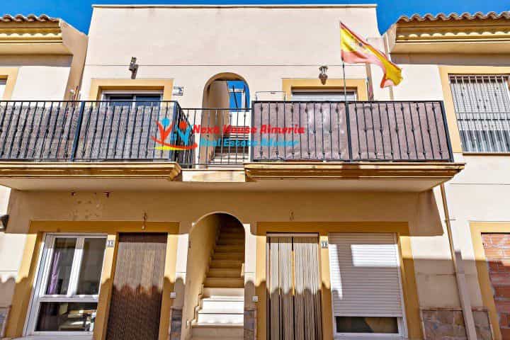 Квартира в Куевас-дель-Альмансора, Андалусія 11088155