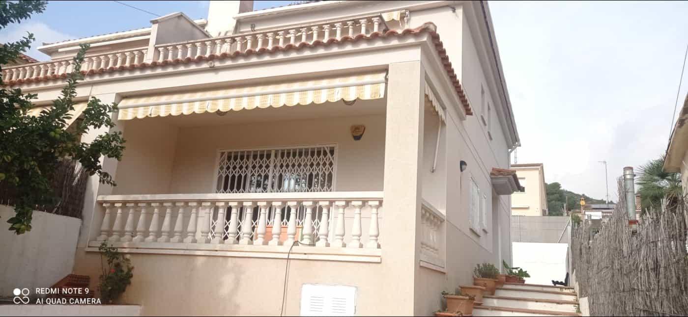 房子 在 Segur de Calafell, Catalunya 11088857