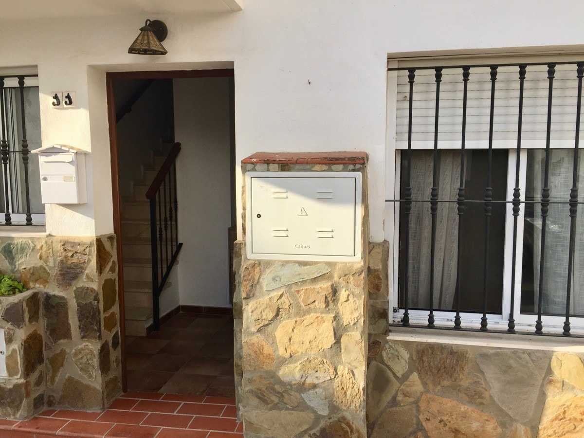房子 在 Jimena de la Frontera, Andalucía 11092045