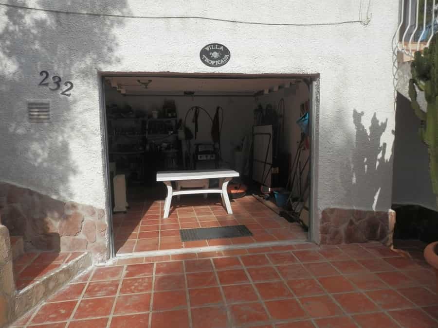 Talo sisään La Font d'En Carròs, Valencian Community 11092311