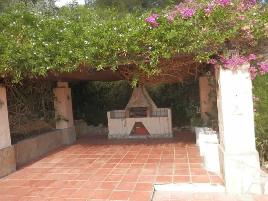 房子 在 La Font d'En Carròs, Valencian Community 11092311