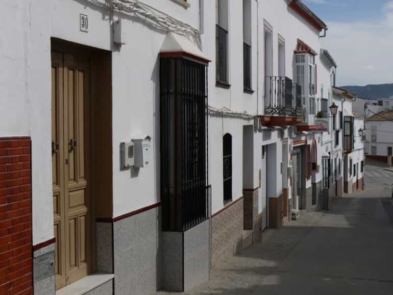 सम्मिलित में Olvera, Andalucía 11093178