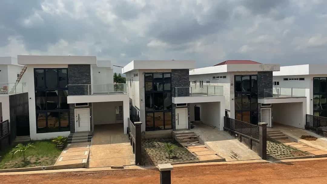 Pelbagai Rumah dalam Teiman, Greater Accra 11093359