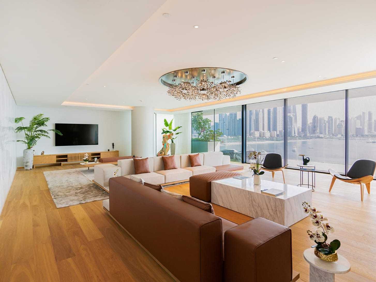 Condominium in Dubai, King Salman Bin Abdulaziz Al Saud Street 11093368