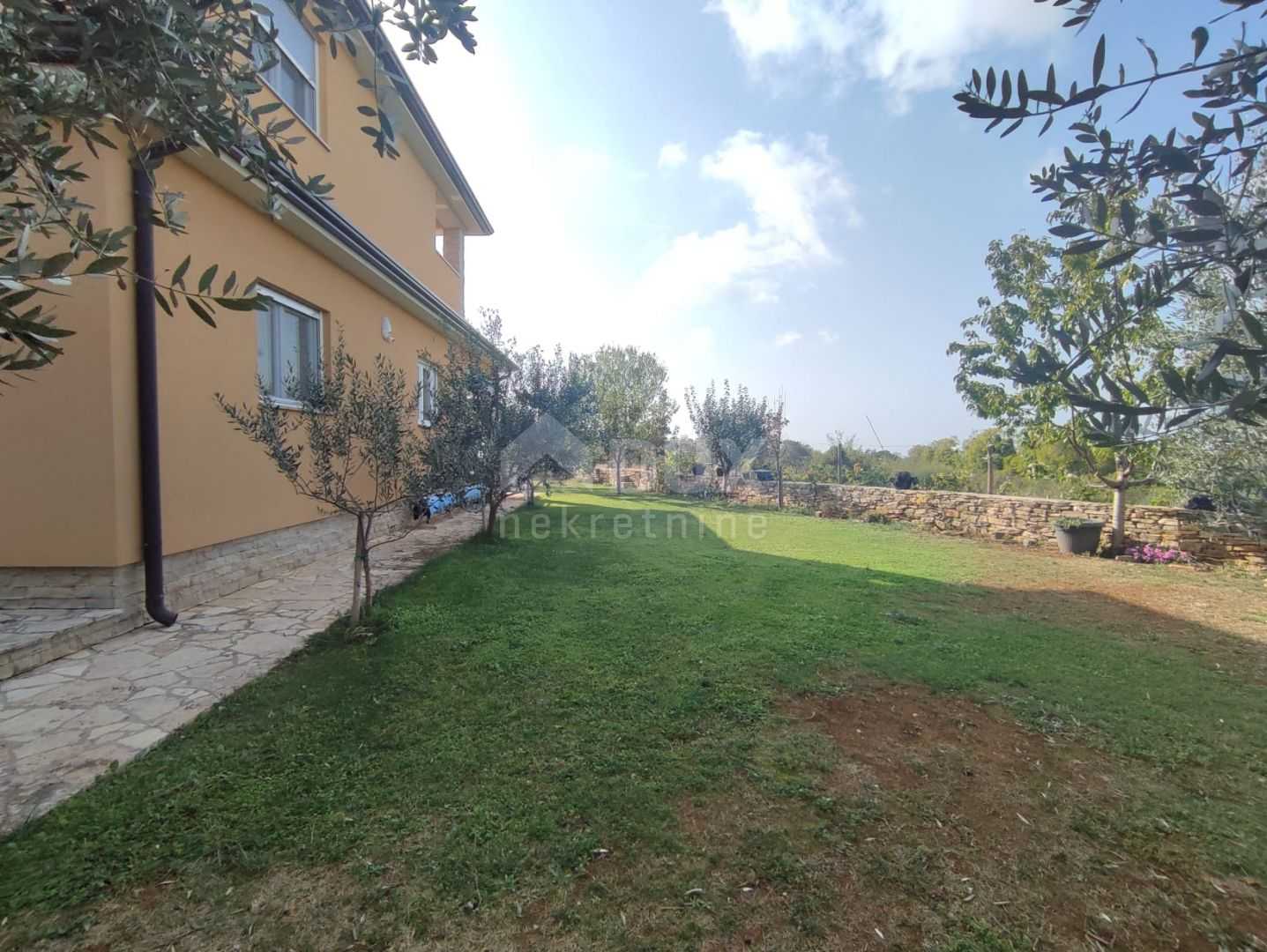 жилой дом в Galižana, Istria County 11095589