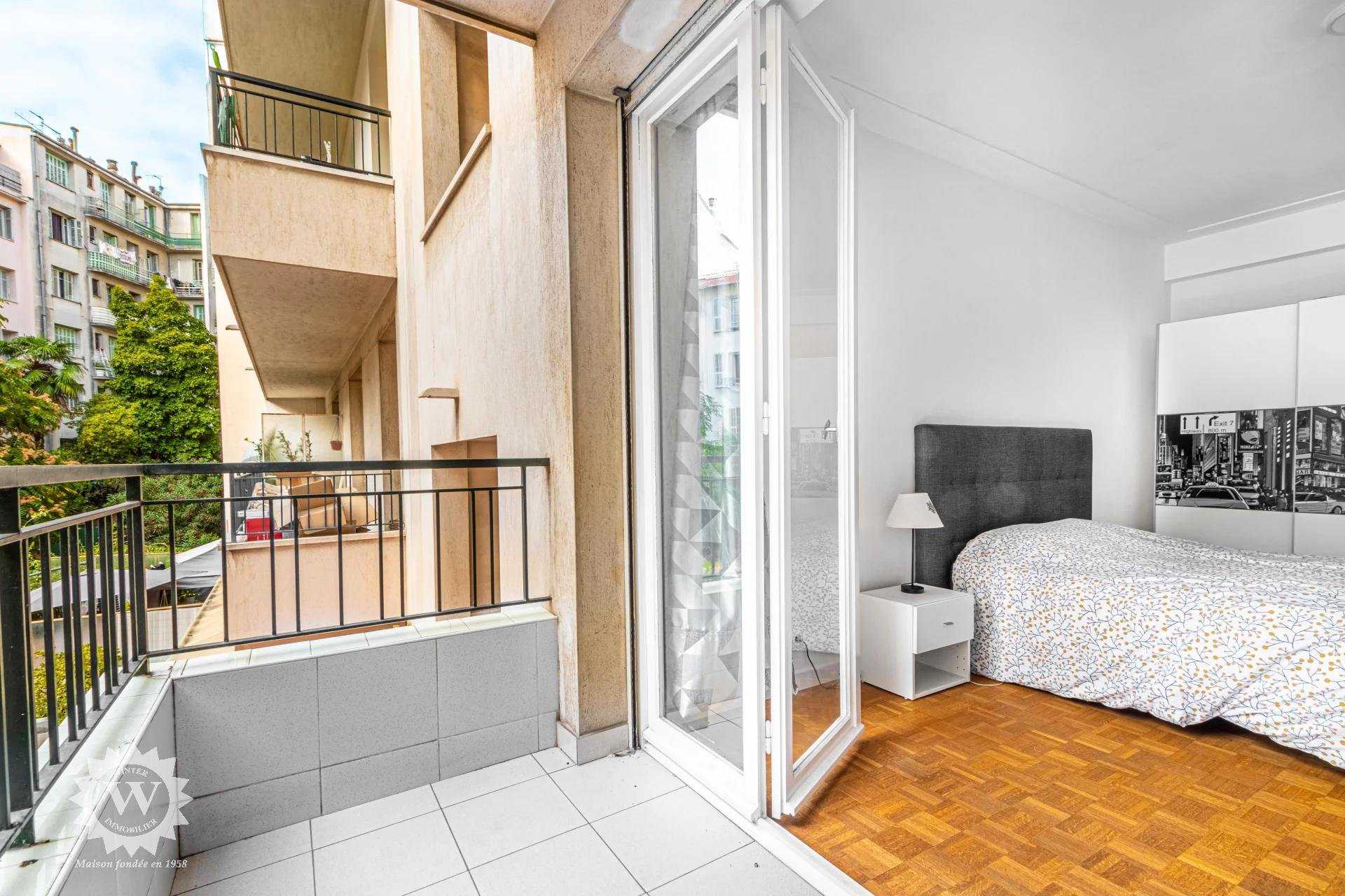 公寓 在 Nice, Alpes-Maritimes 11095926