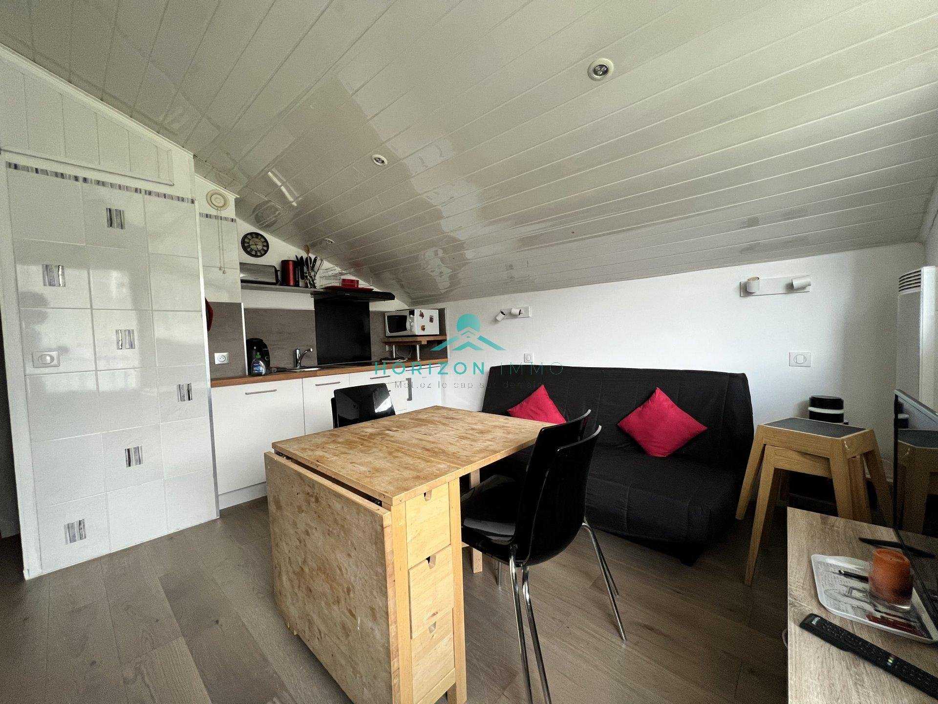 公寓 在 Saint-Etienne-de-Tinee, 普羅旺斯-阿爾卑斯-藍色海岸 11095934