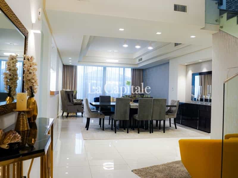 Casa nel Dubai, Dubayy 11096101