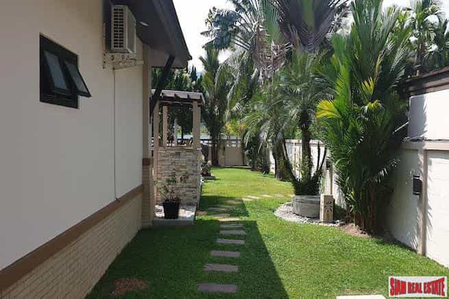 Rumah di Ban Fira, phuket 11096525