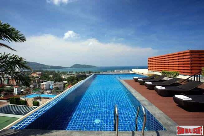 Condominium in Ban Patong, Phuket 11096550