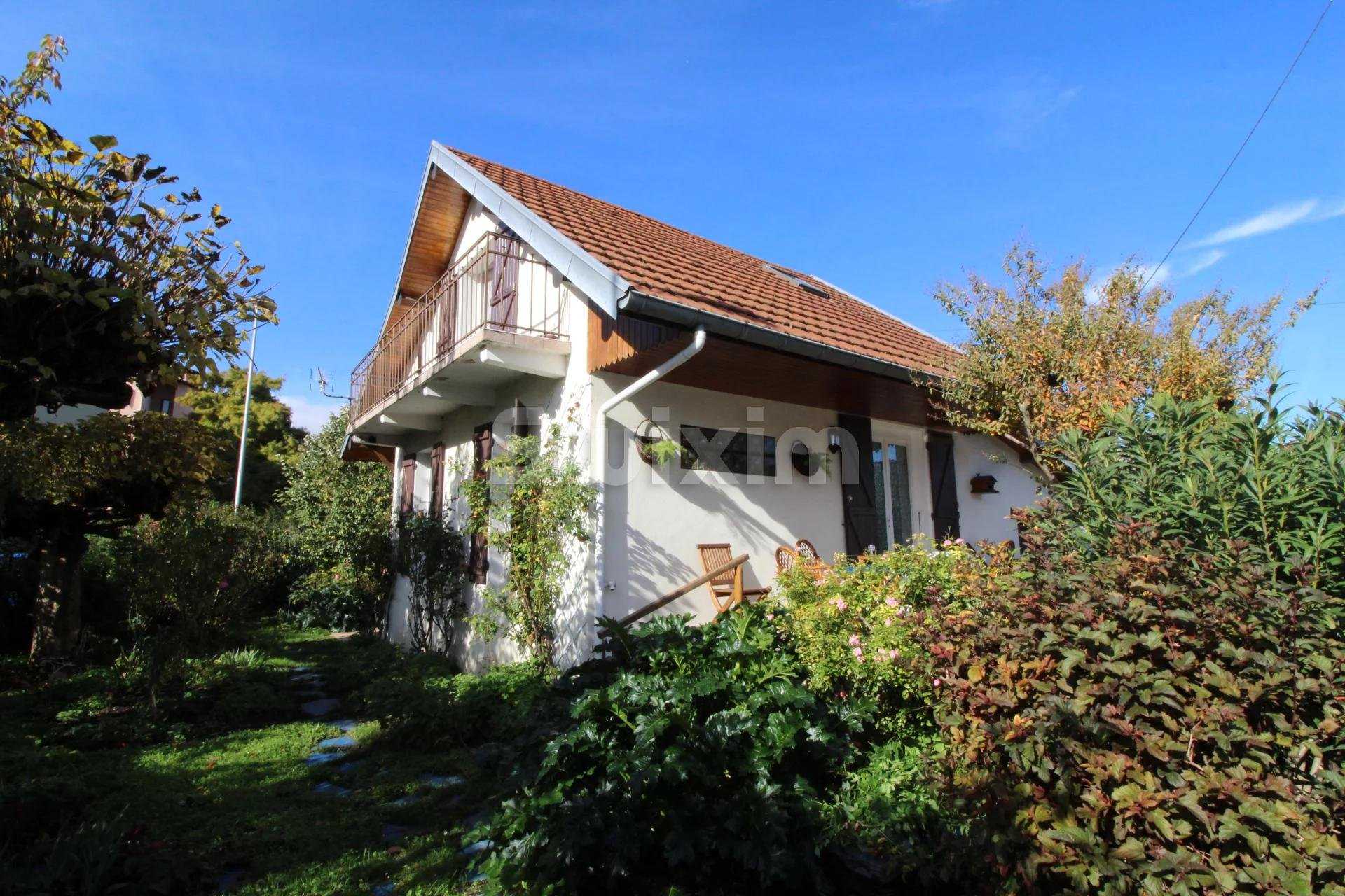 σπίτι σε Aix-les-Bains, Ωβέρνη-Ροδανός-Άλπεις 11098117