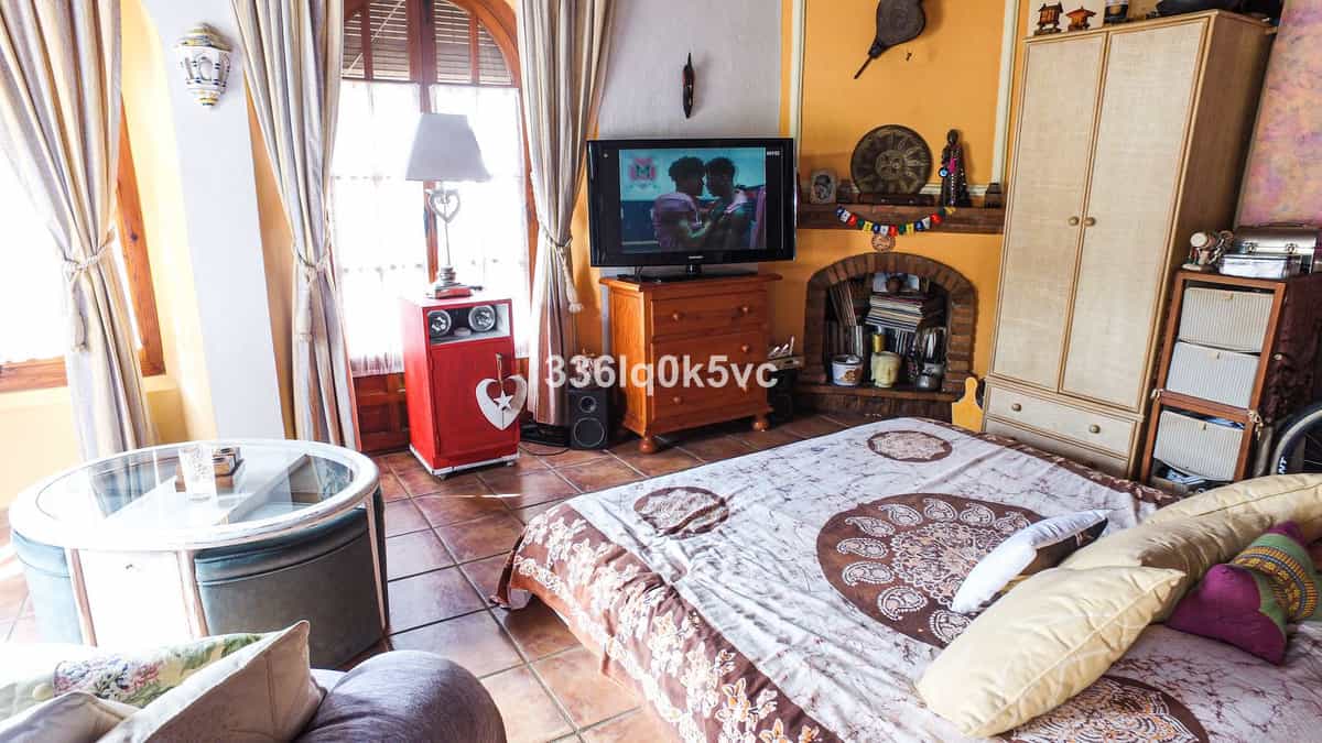 公寓 在 貝納哈維斯, 安達盧西亞 11100035