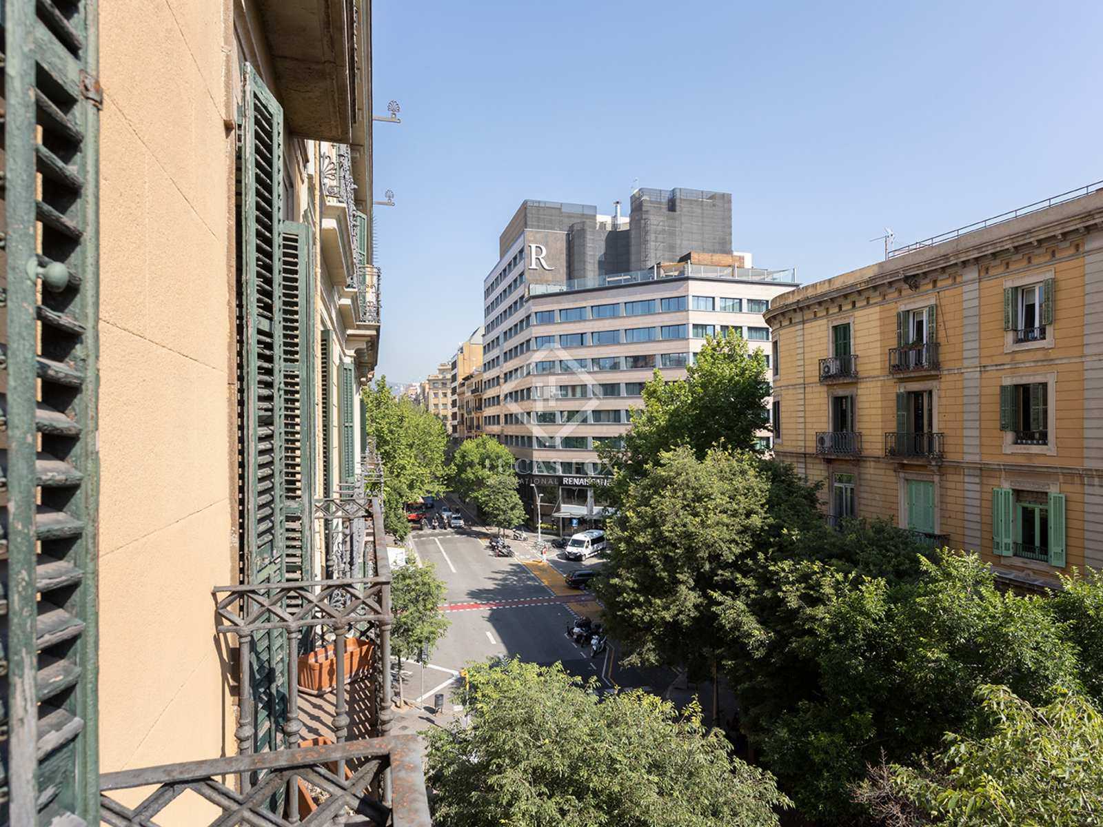 Condominium dans Barcelone, Catalogne 11100579