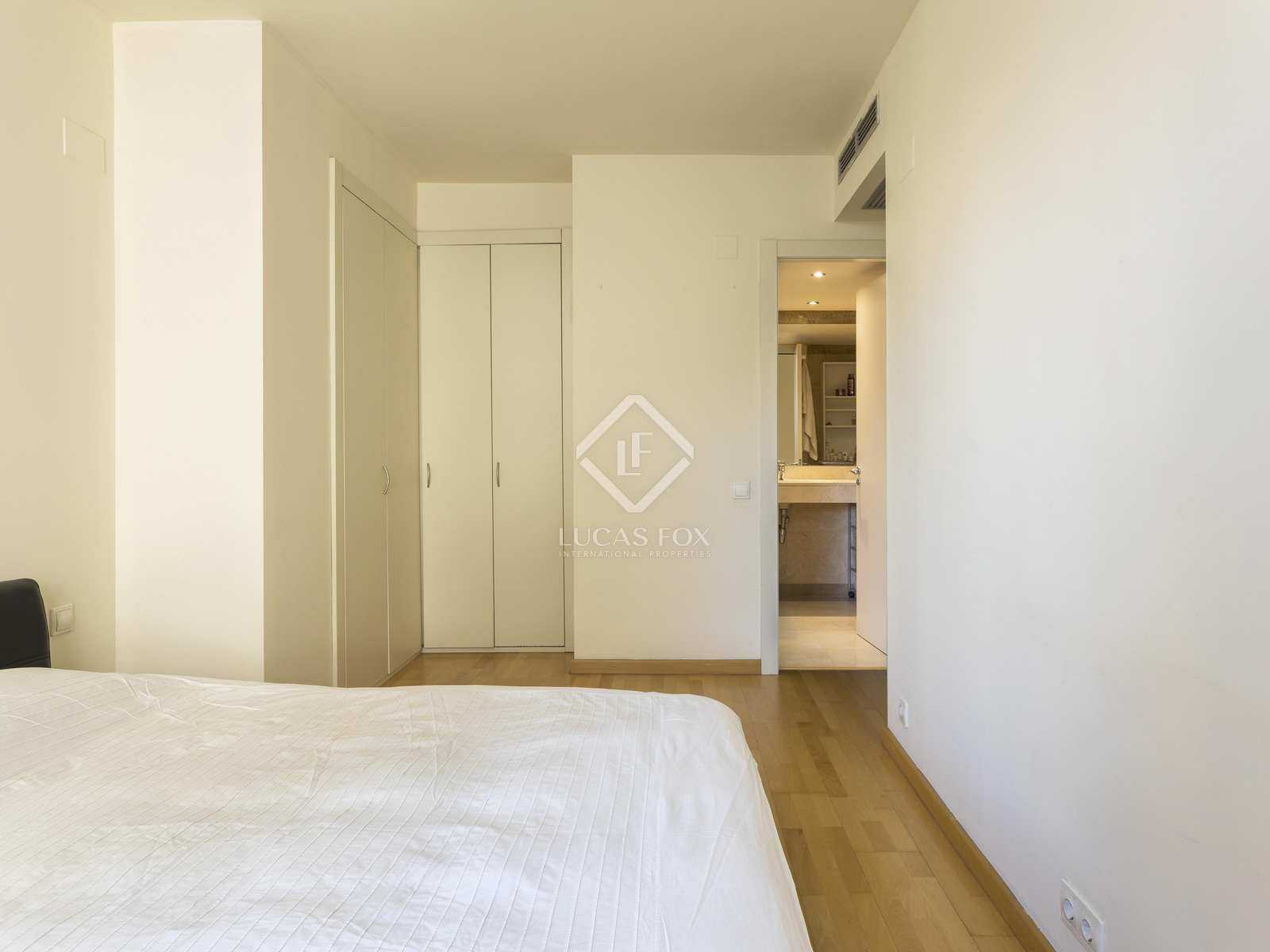 公寓 在 Barcelona, Catalonia 11100598