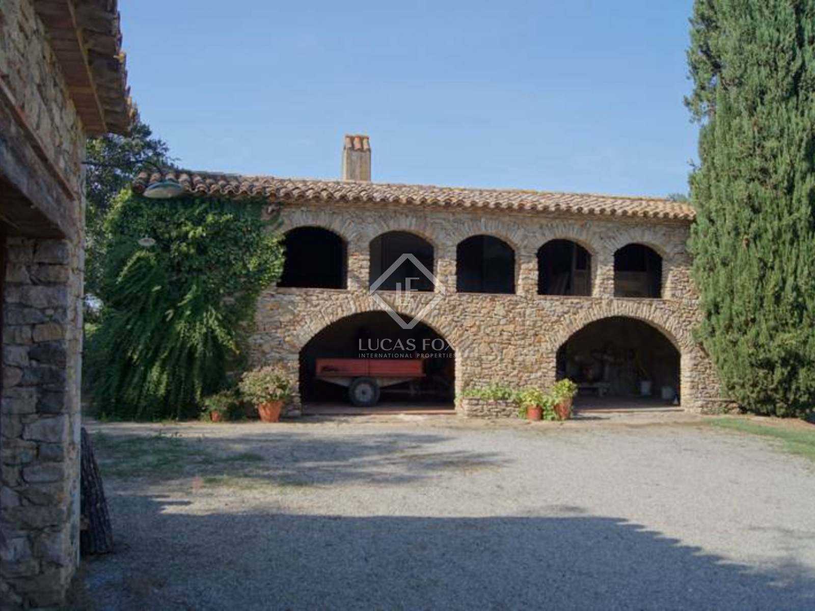 rumah dalam Cruilles, Catalonia 11101459