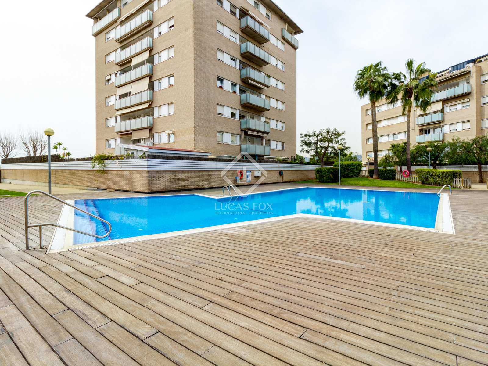 Condominium in San Juan Despi, Catalonia 11103402