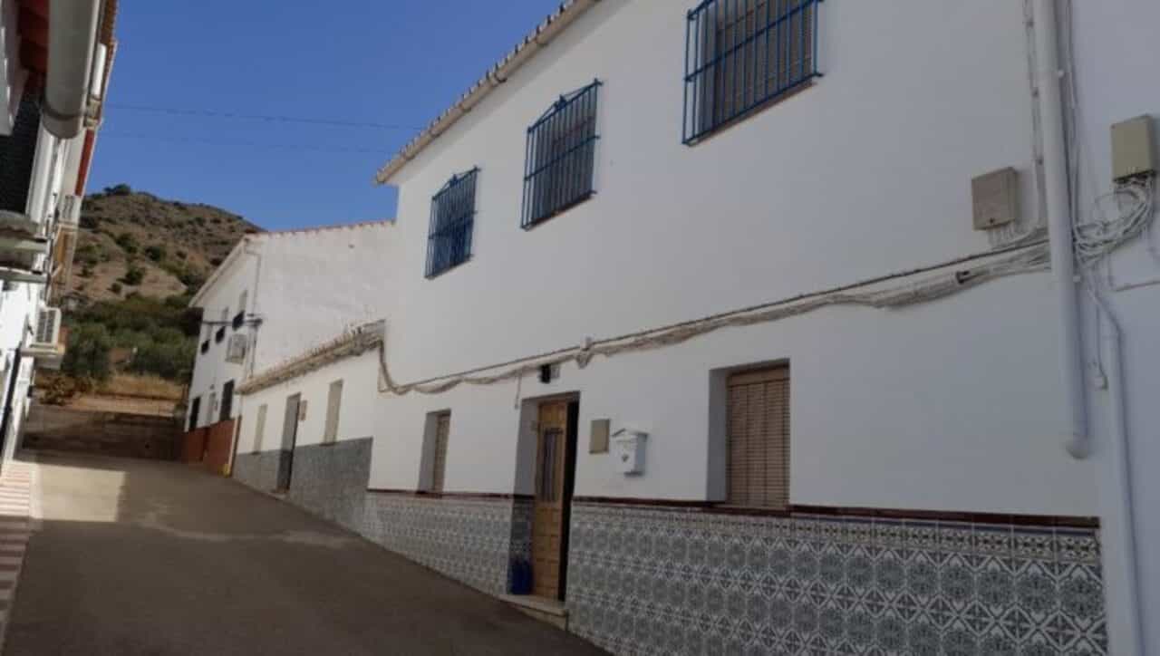 Rumah di Aljaraque, Andalusia 11103668