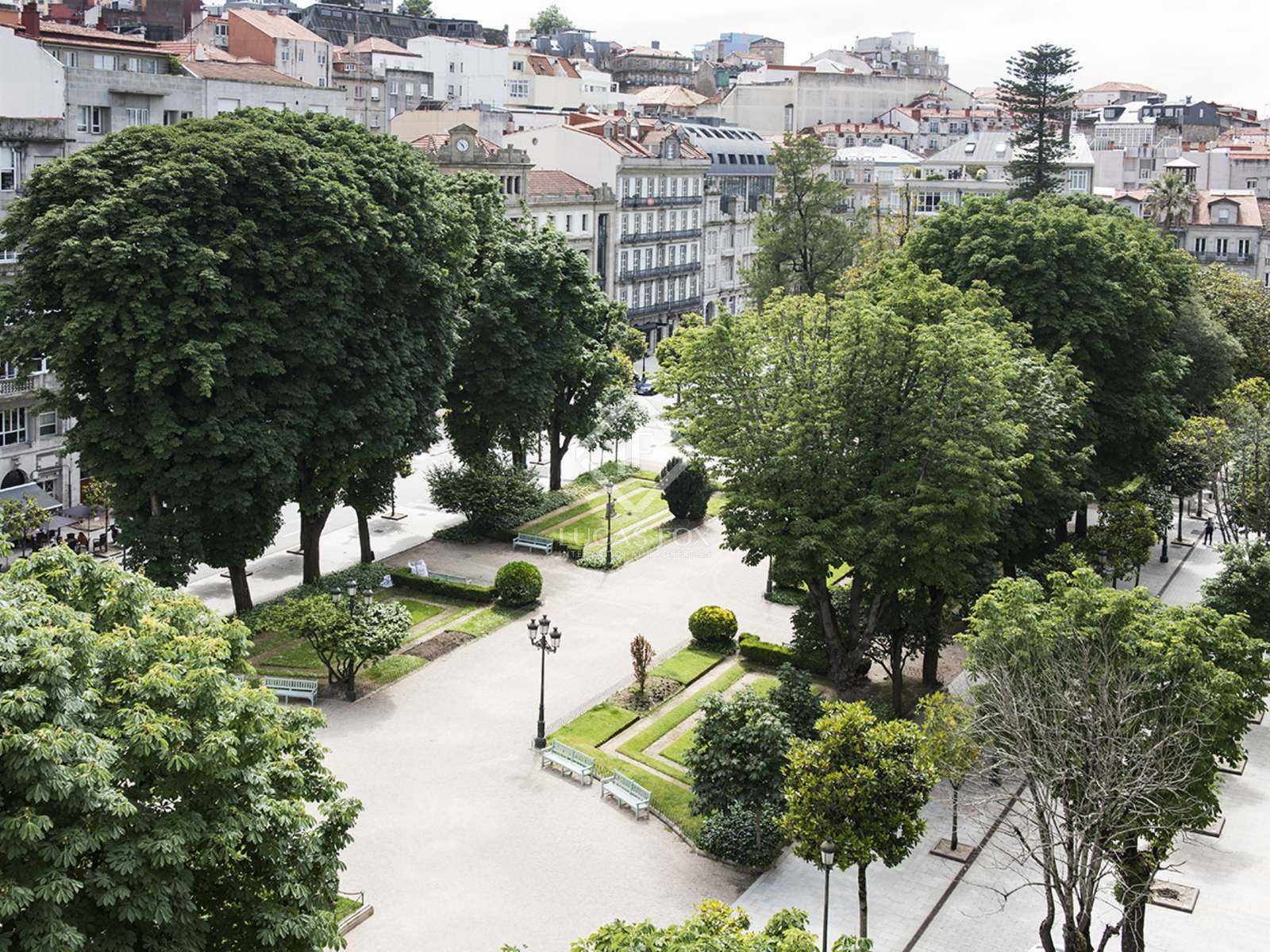 Condominium in Vigo, Galicia 11104013