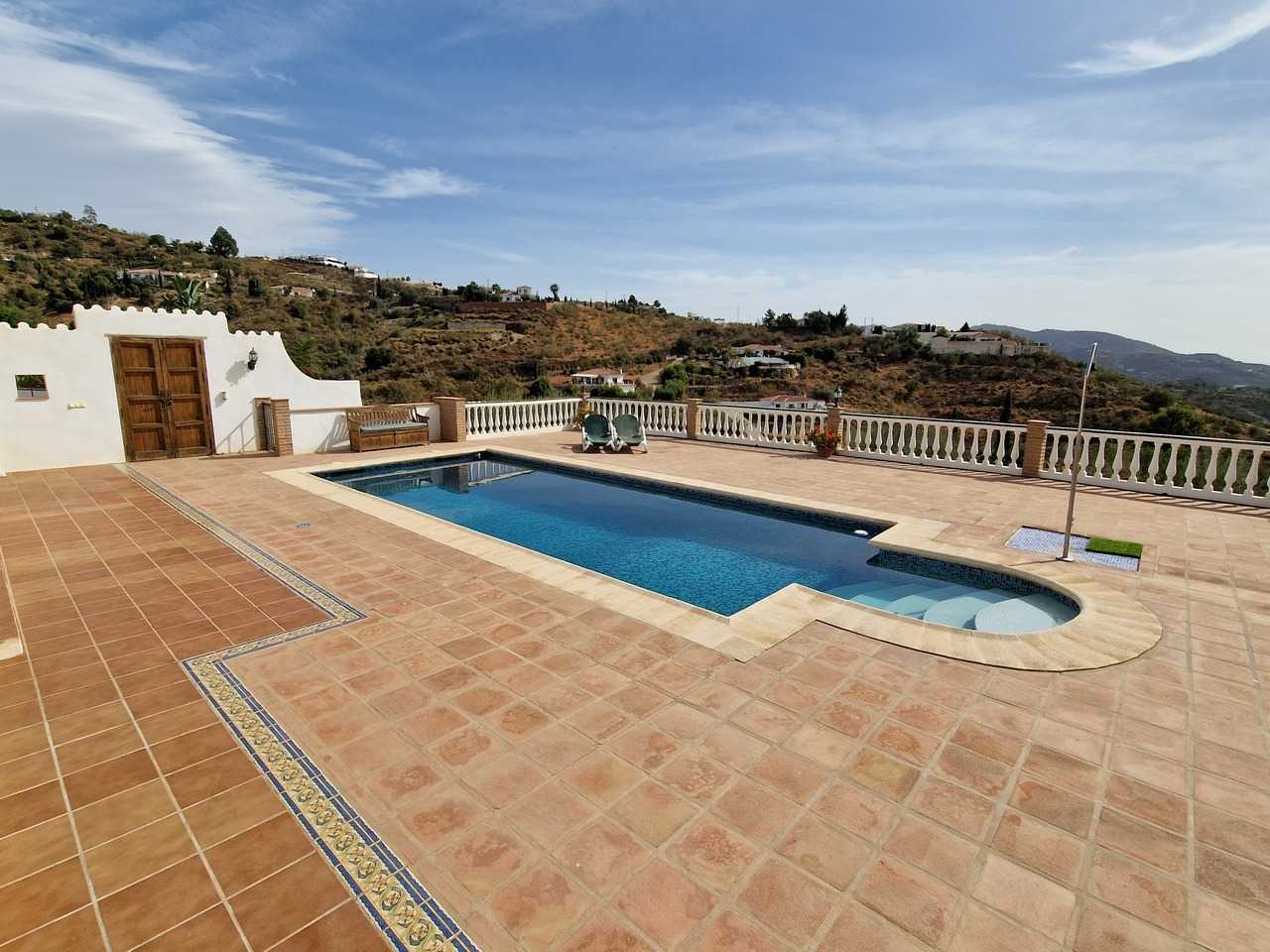Rumah di Alcaucin, Andalusia 11104269