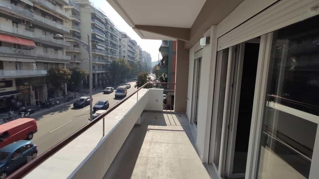 Condominio en Salónica, Kentriki Macedonia 11104425