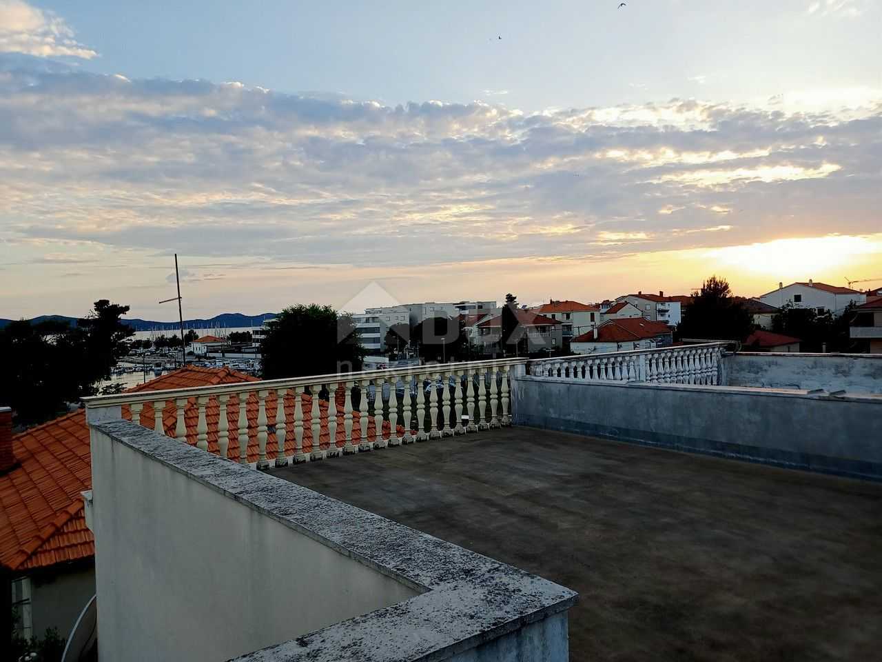 मकान में Zadar, Zadarska županija 11104496