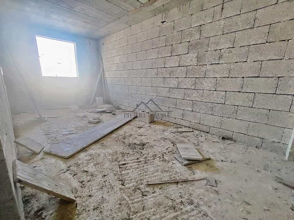 Kondominium di Ghargur, Ghargur 11105844