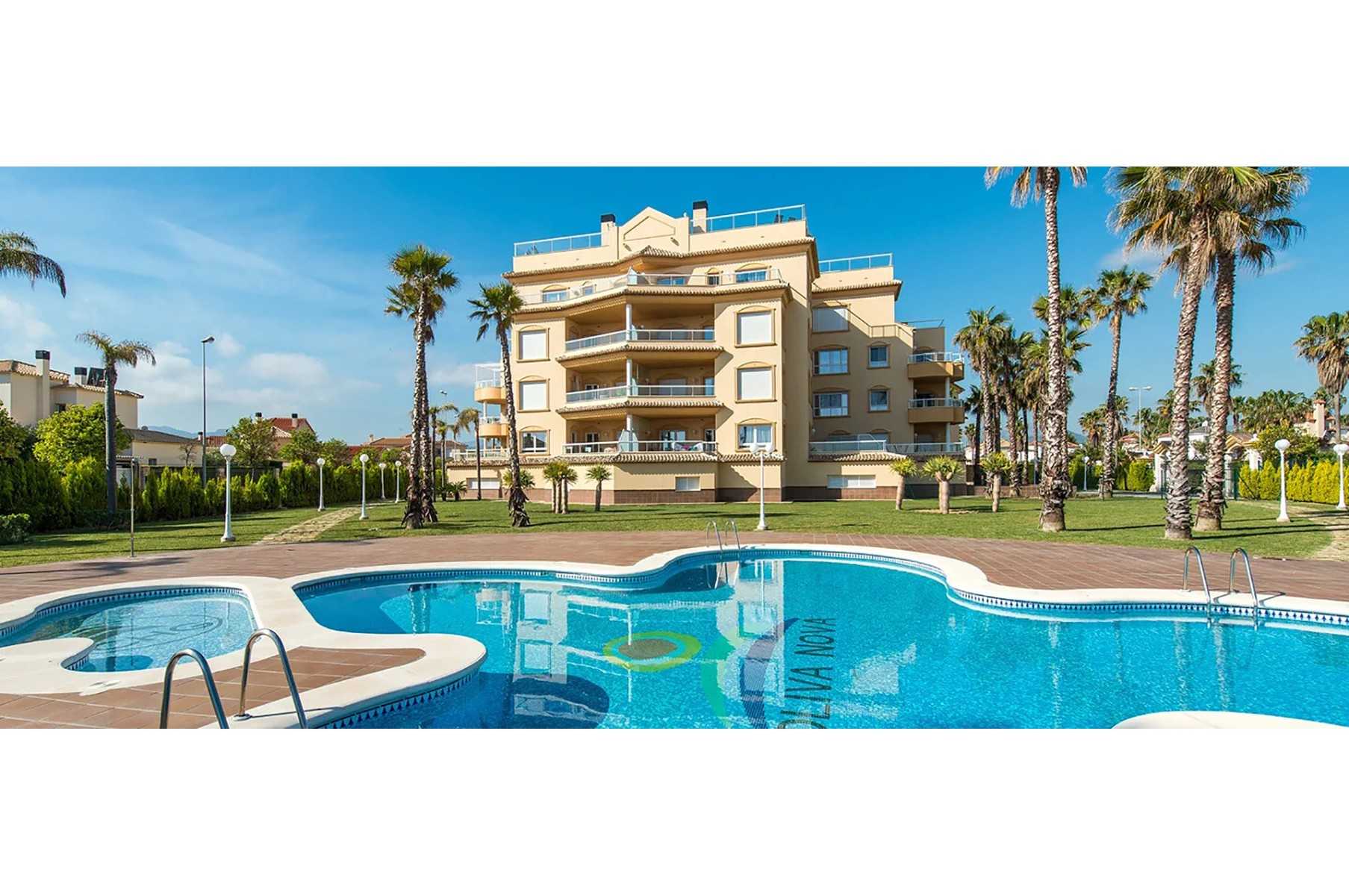 Condominium in Playa, Valencia 11107947