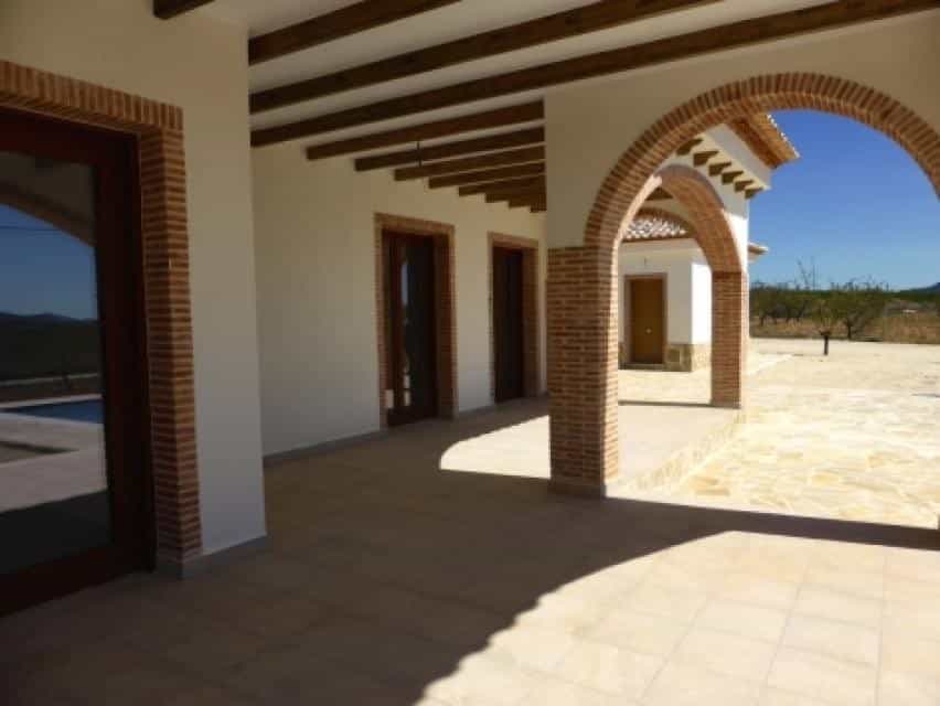 Talo sisään El Pinós, Comunidad Valenciana 11108291
